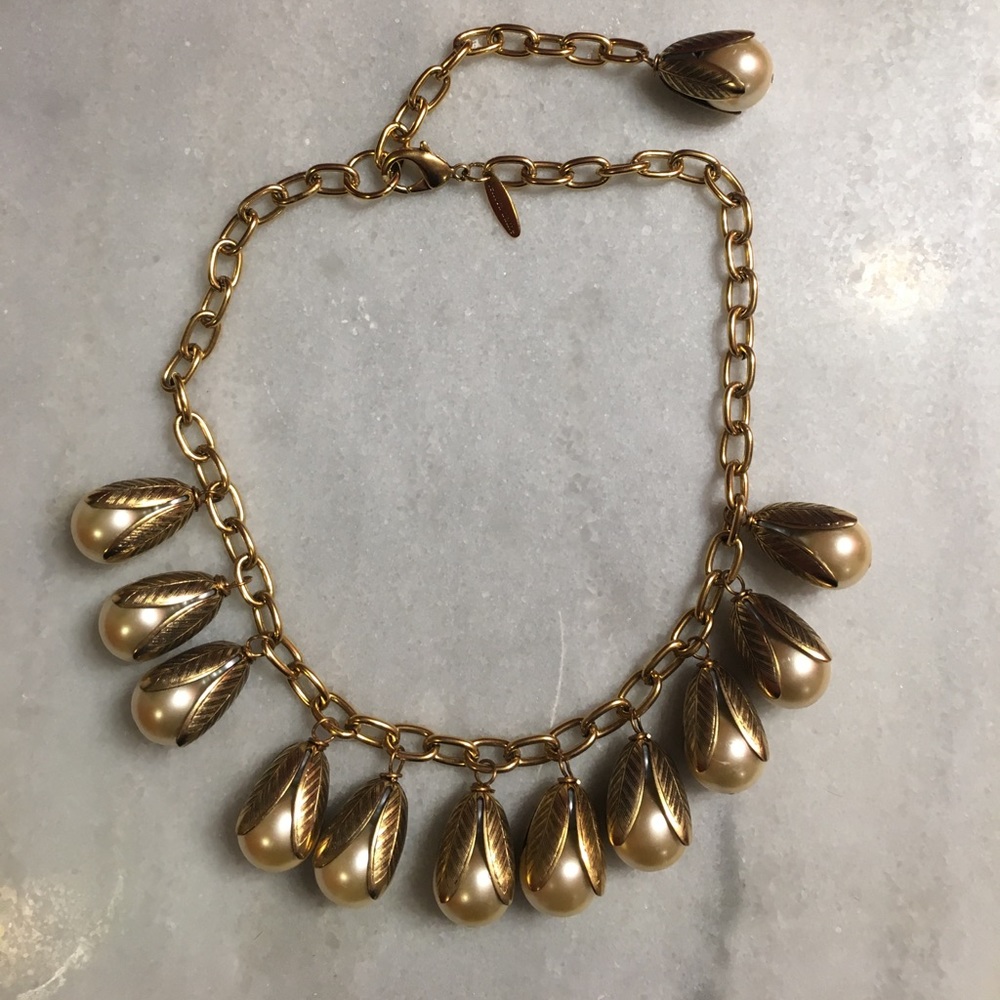 ✨Lenora Dame Necklace - EUC✨