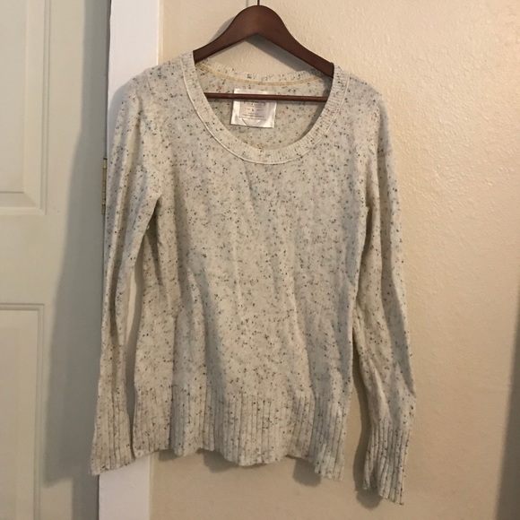 Old Navy Sweater - Picture 1 of 4