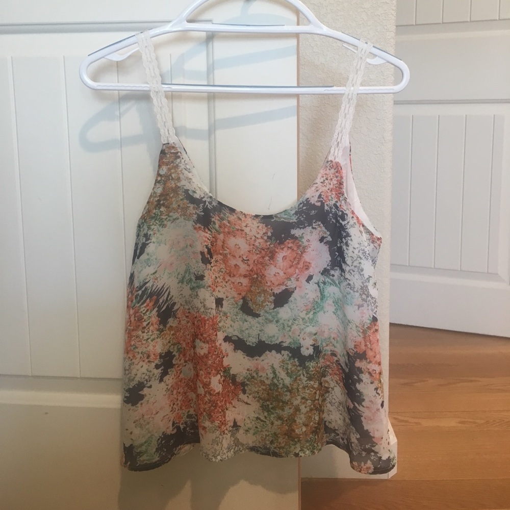 Delicate Flower-Print Top