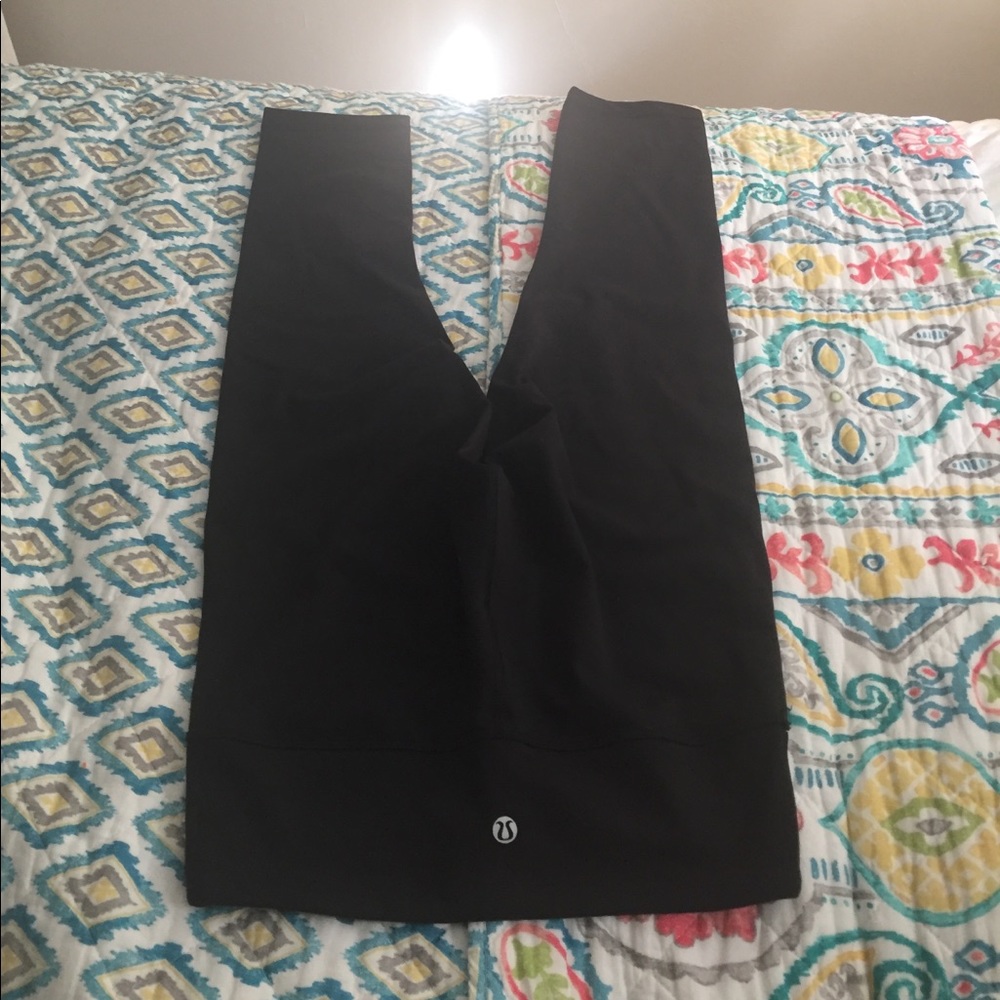 Lululemon Wonder Under Crops
