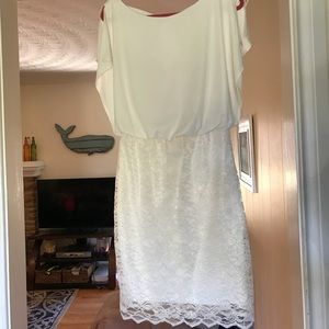 White sleeveless dress