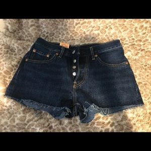 Levi jean shorts