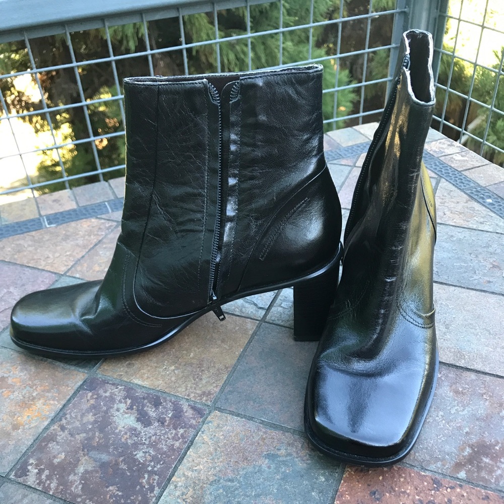 Gorgeous black ankle boots. Gently worn.