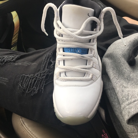 Jordan 11 legend blue - Picture 2 of 5