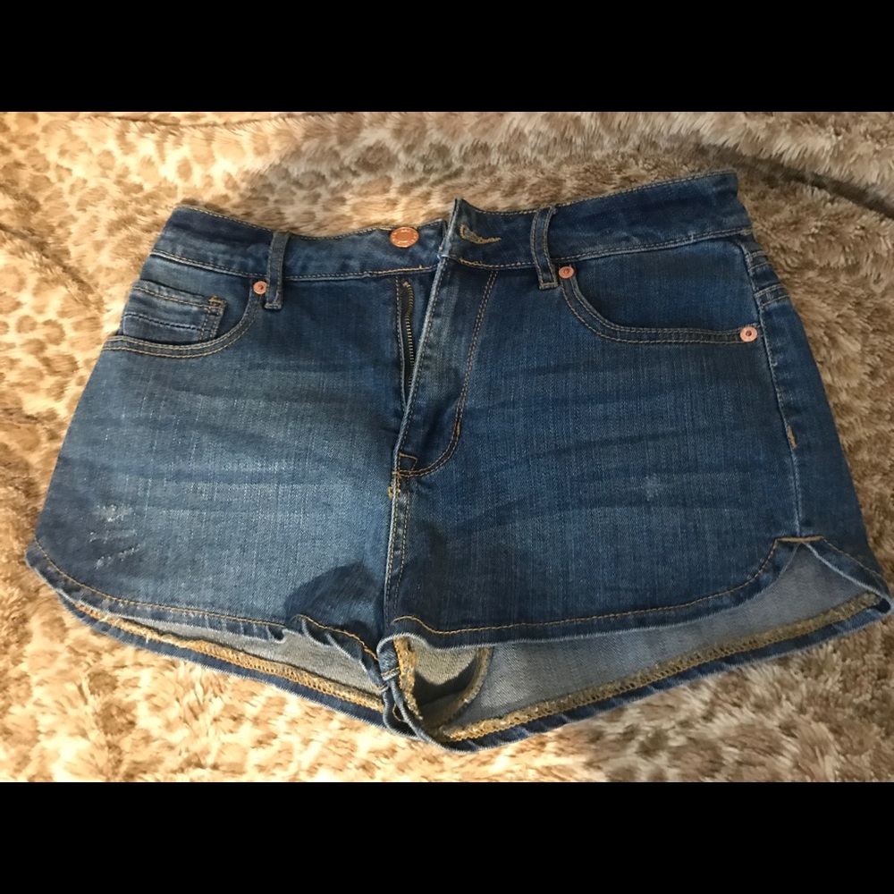 Kendall and Kylie jean shorts