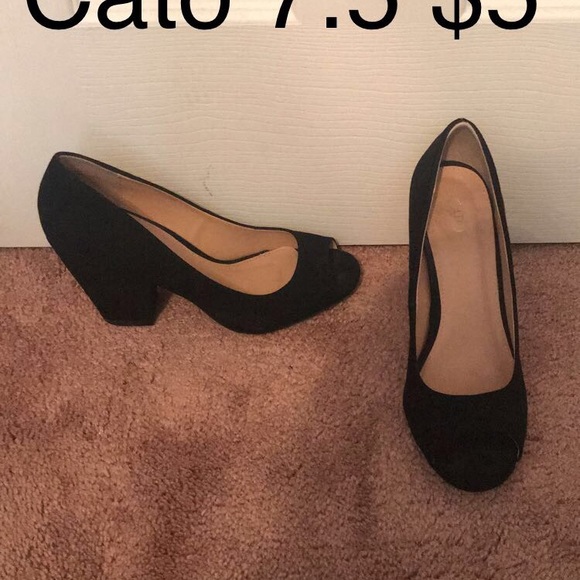 Women’s shoes!! - Picture 3 of 3