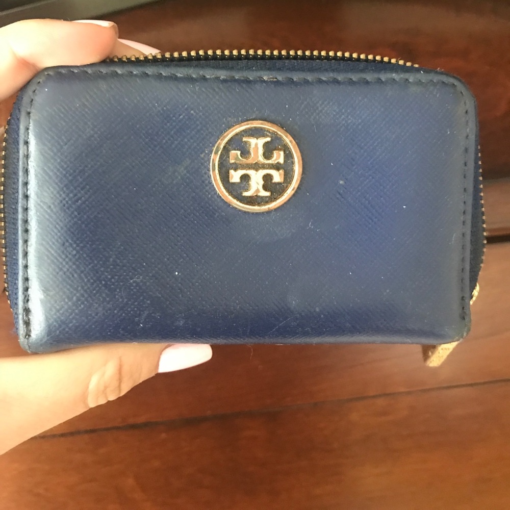 Tory burch wallet
