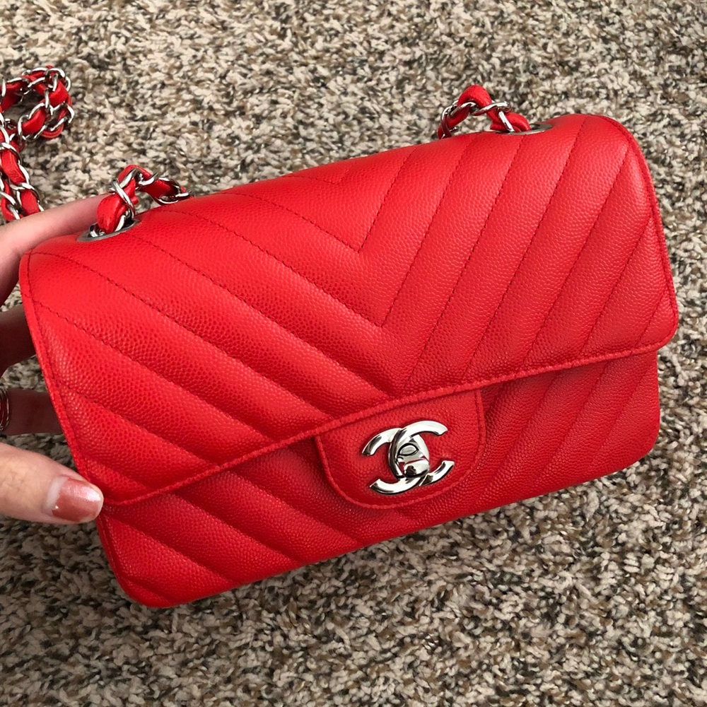Brand new Chanel mini red caviar chevron - Picture 7 of 8