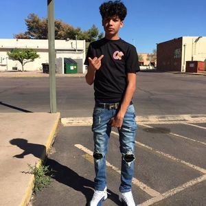 Meet your Posher, Jonathan