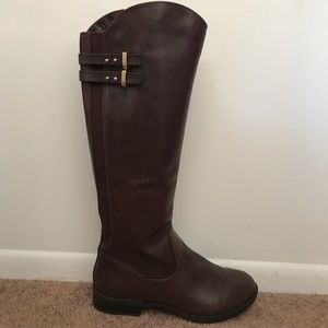 Fergalicious, Lullaby Riding Boot