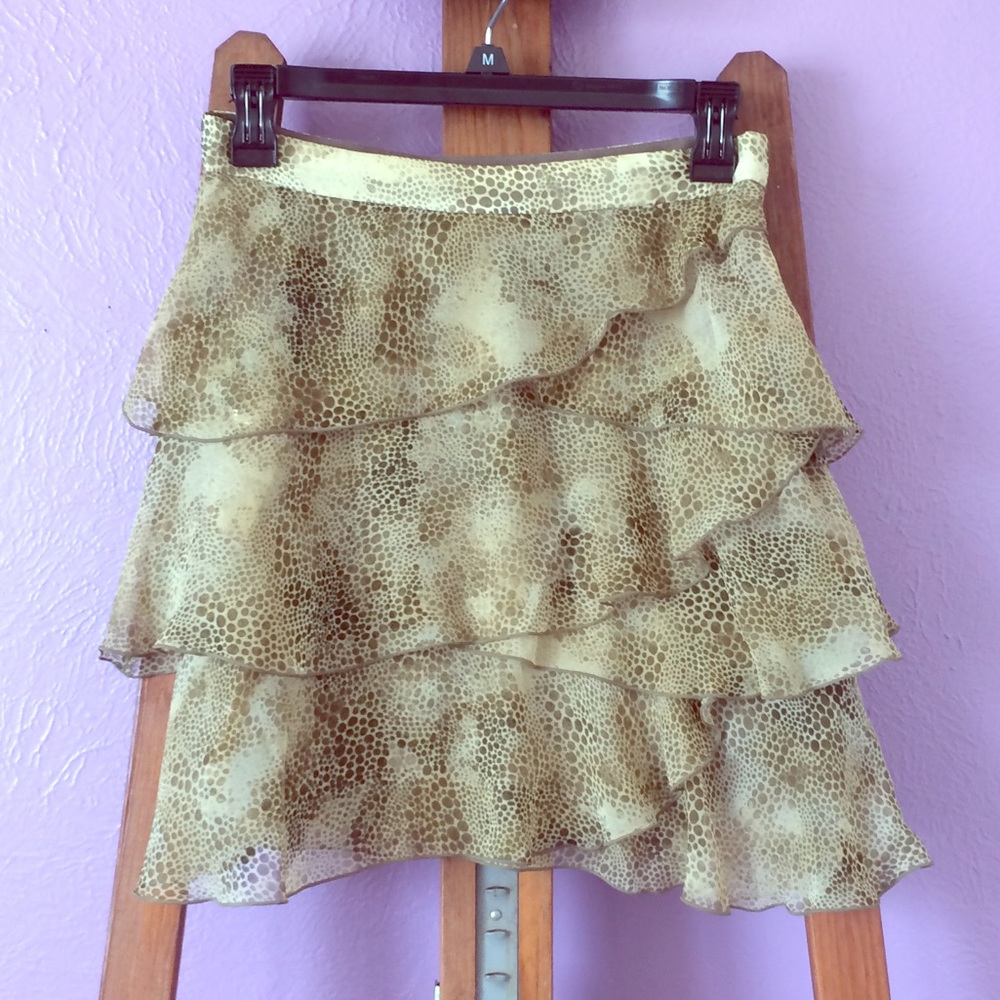 Green ruffled plant lady miniskirt