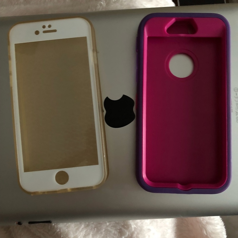 2 iPhone 6s cases