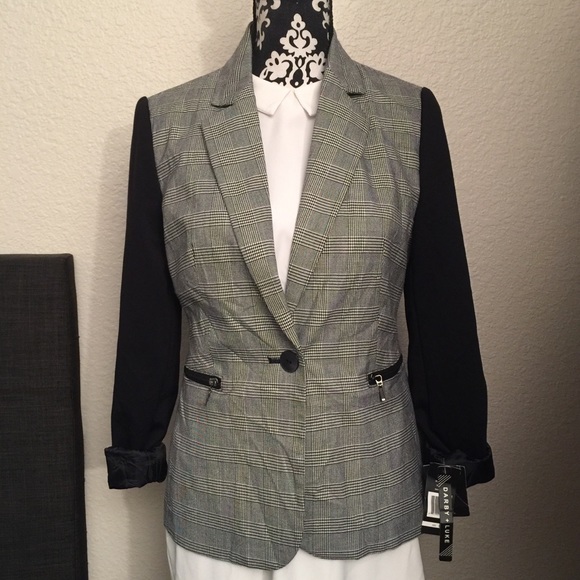 Darby + Luke - Picture 3 of 7