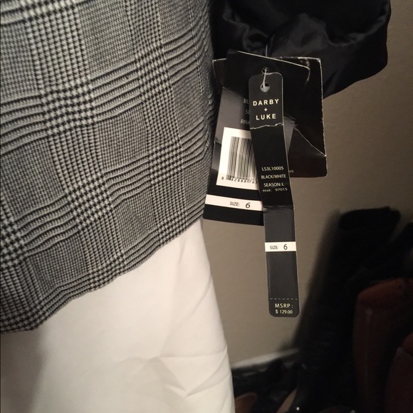 Darby + Luke - Picture 5 of 7