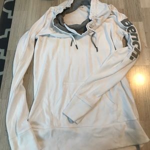 Bench cowl neck sweatshirt from buckle!