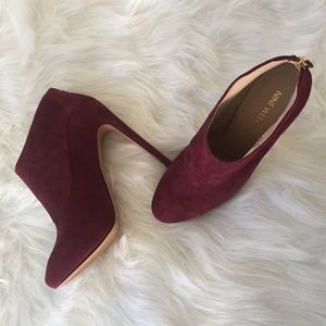High heel booties