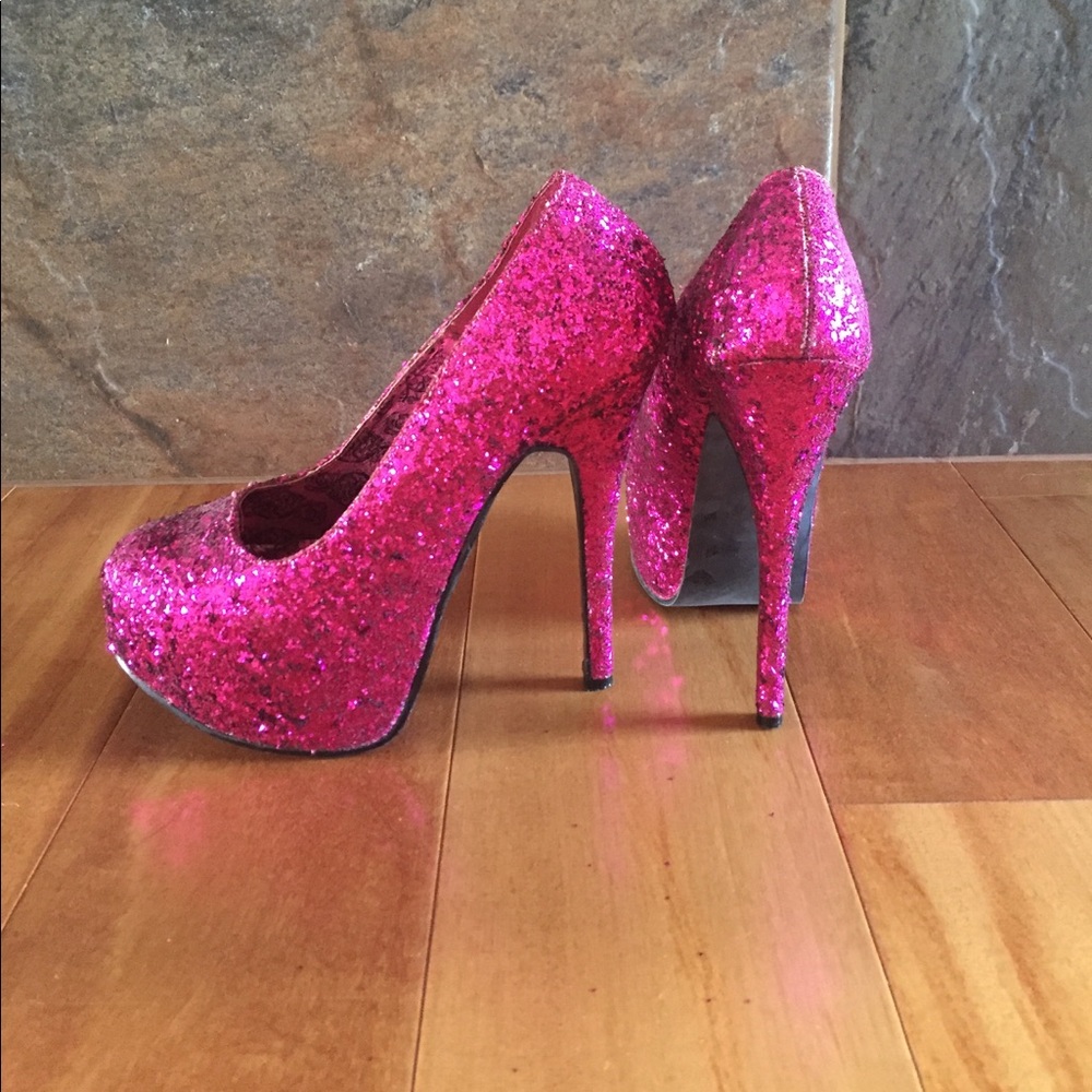 Hot pink glitter platform pumps