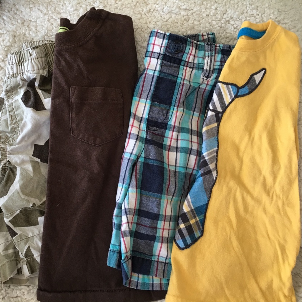 Two pairs of short sets!!