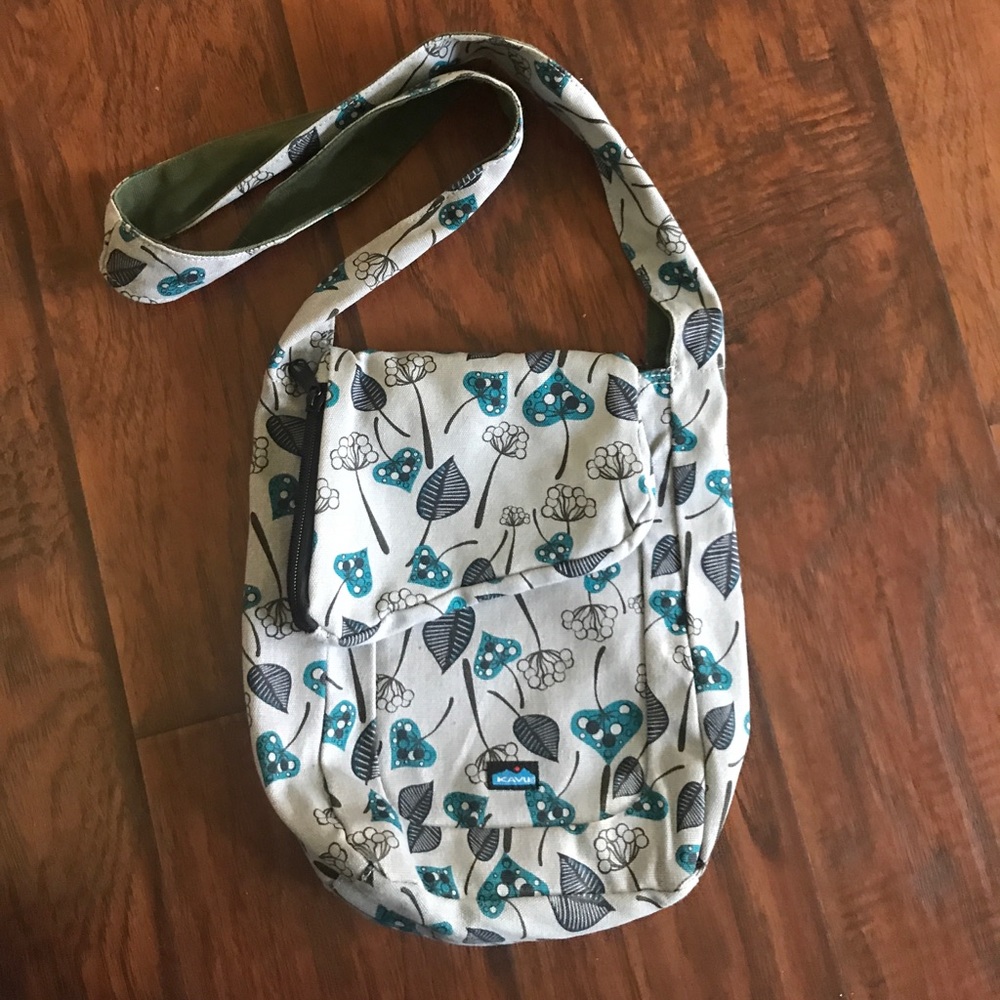 Kavu sling bag