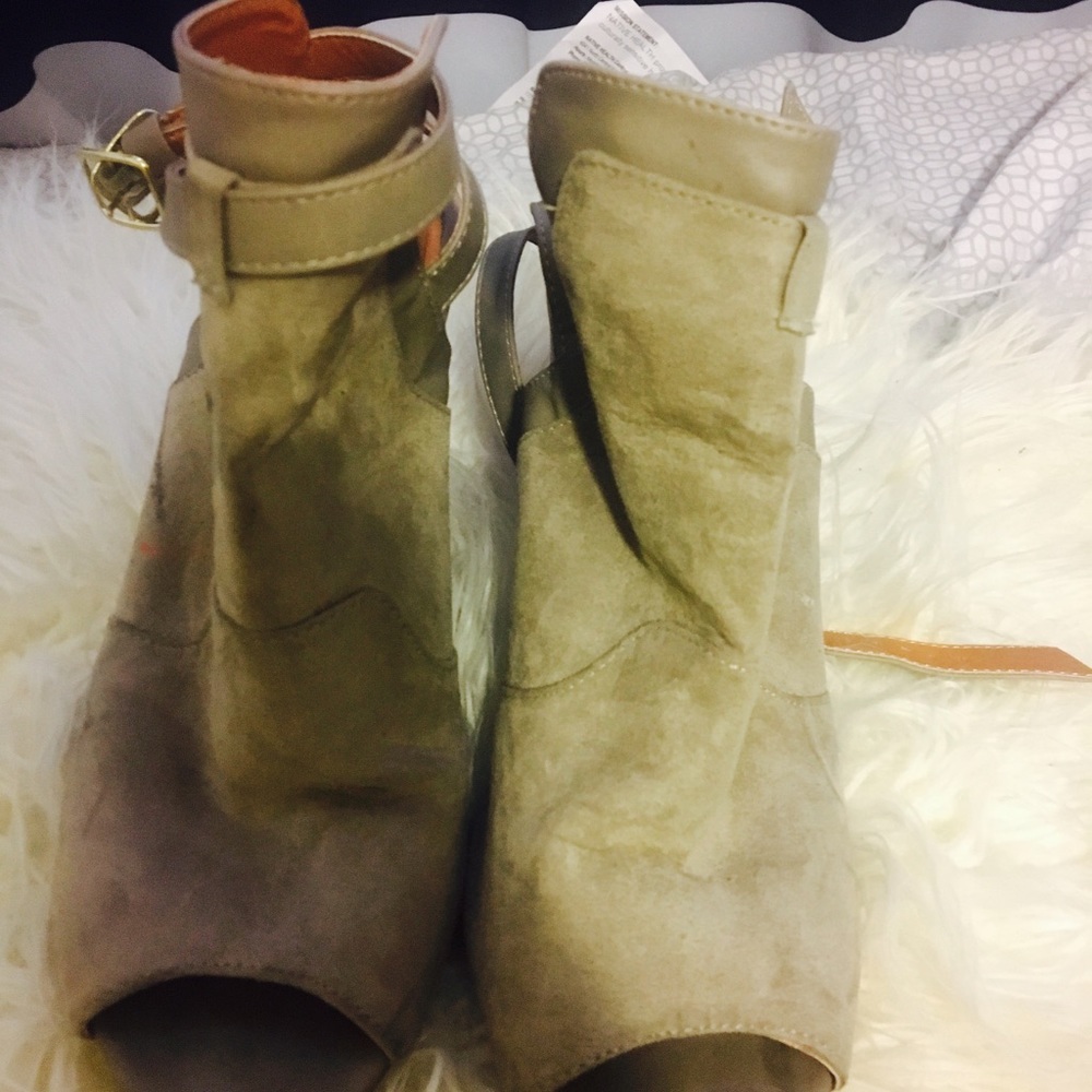 Block heels - Picture 3 of 3