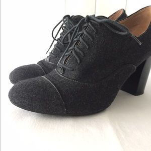 Nine West Gray Flannel Lace Up Bootie Nine West Gray Flannel Lace Up Bootie
