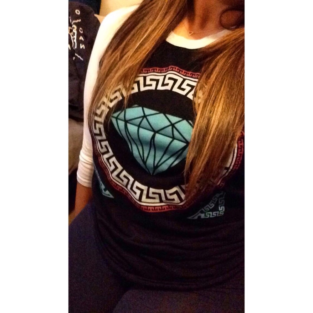 Diamond graphic 3/4 sleeve tee