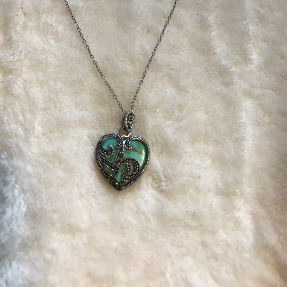 Necklace - Picture 3 of 3