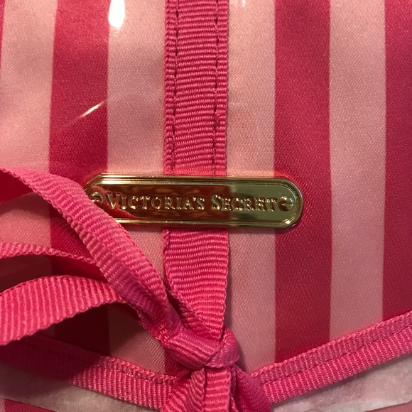 Victoria's Secret Bags Nwot Victoria Secret Travel Case Shower