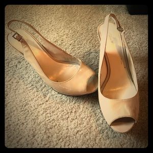 Nine West sling back, nude, size 8M