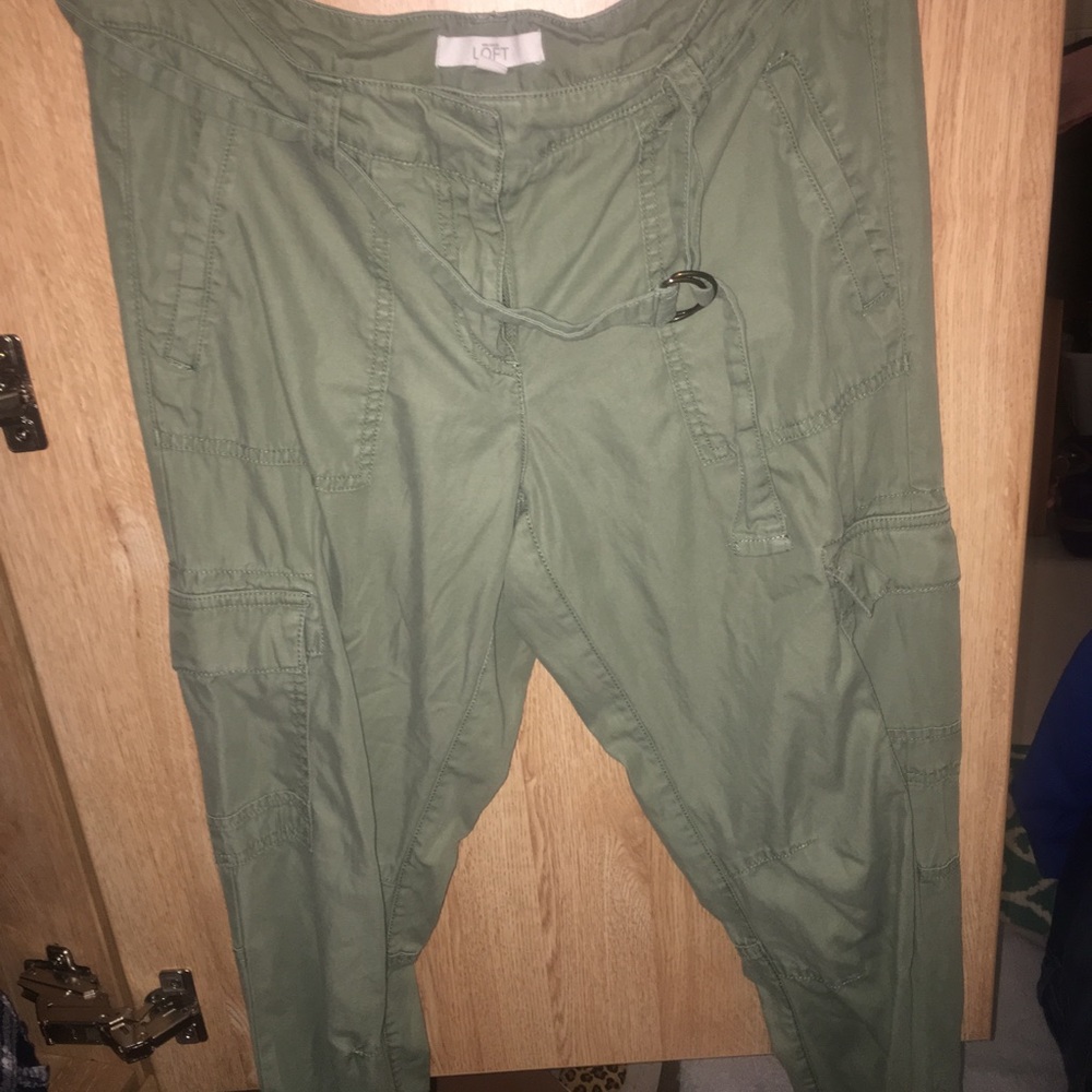 Loft green pants🎀