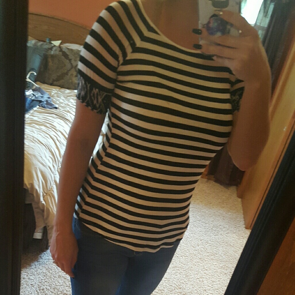 Stripped tee
