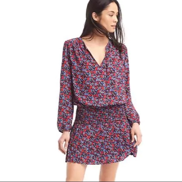 GAP Dresses & Skirts - Floral print, smocked waist dress!