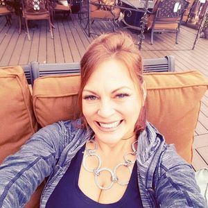 Meet your Posher, Lavena