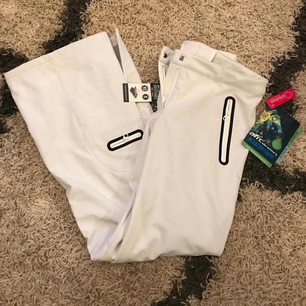 White Boulder Gear Snowboarding Pants