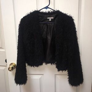 FLUFFY CROP JACKET