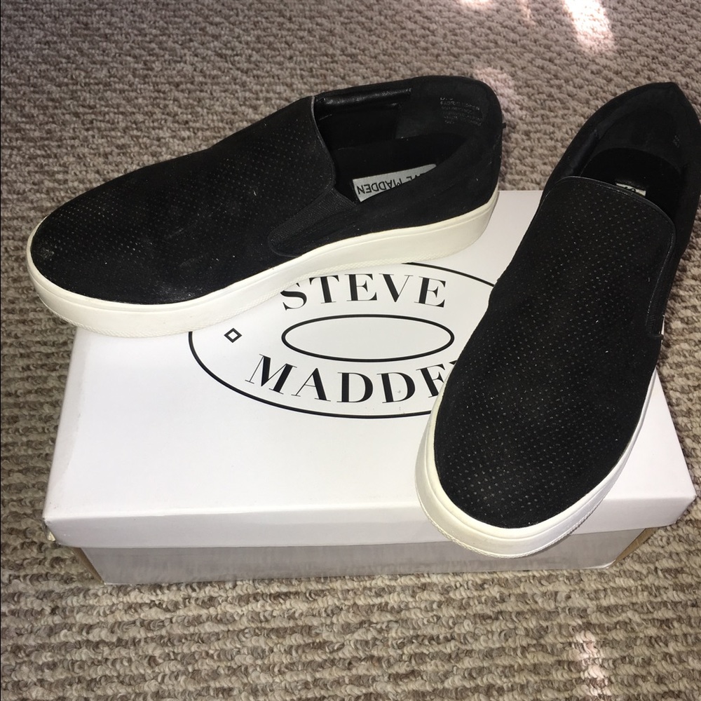 Black Steve Madden Slip on Sneakers