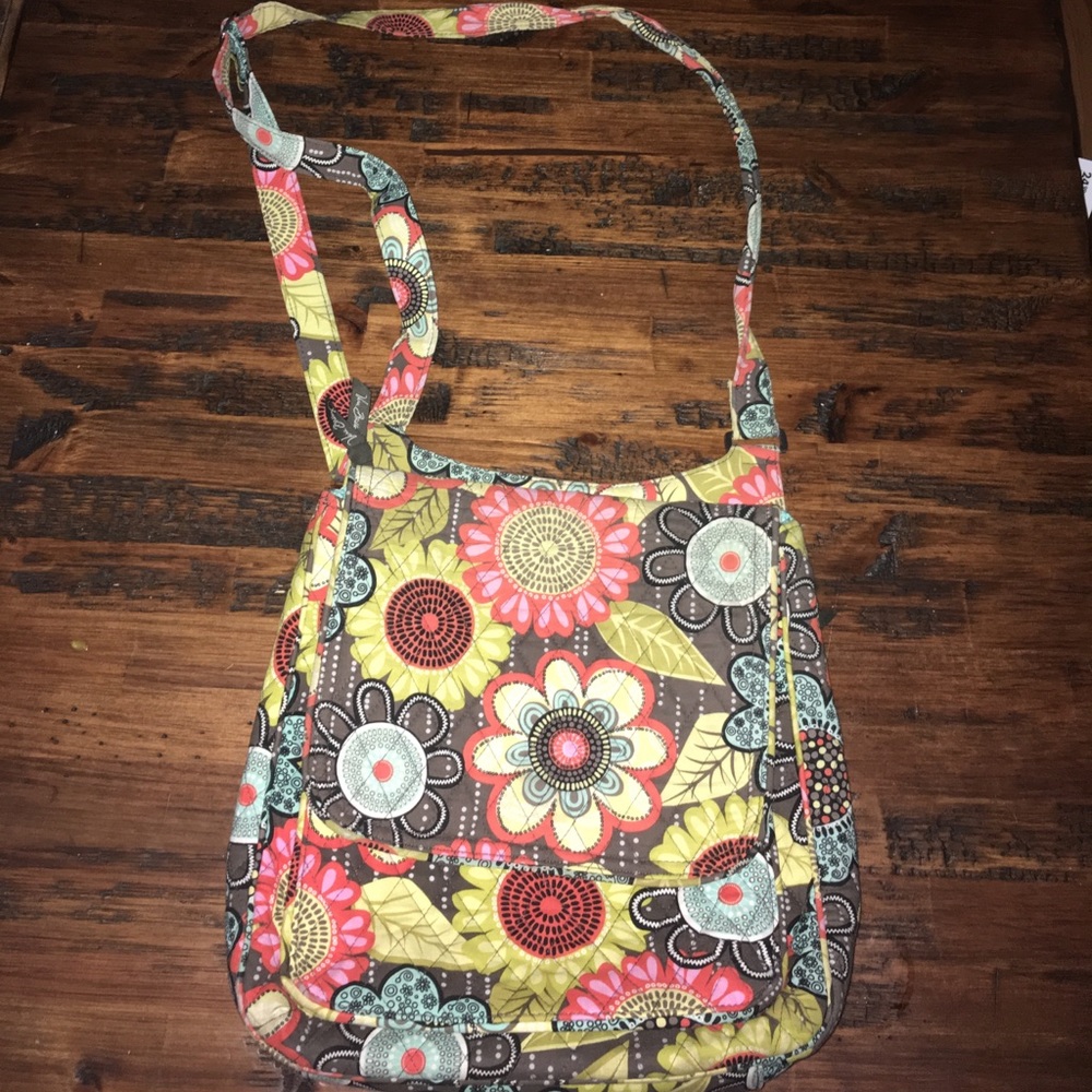 Vera Bradley cross body mail bag