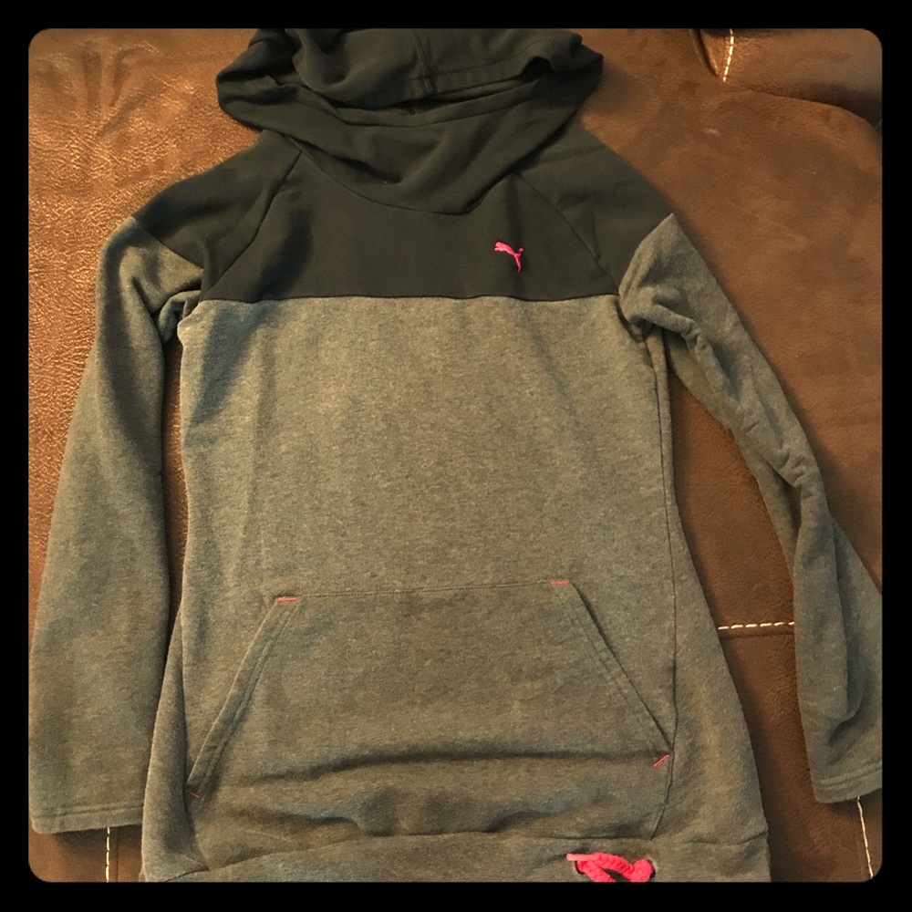 Women’s Puma Hoodie- SOLD