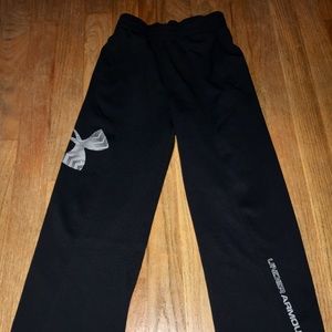 Under Armour sweats size 5 boys