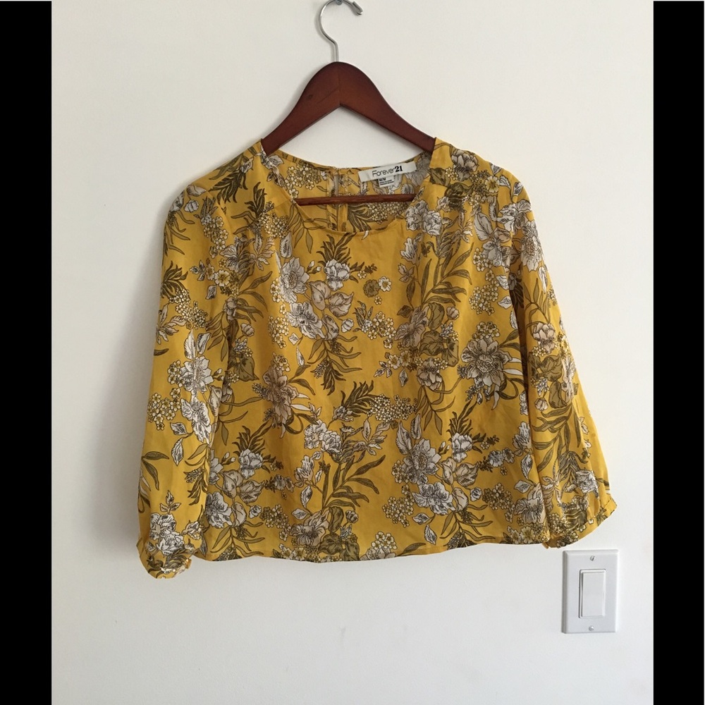 Forever 21 Floral crop top