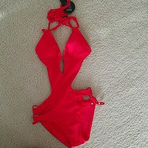 One piece bathing suit