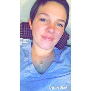 Meet your Posher, Caroline