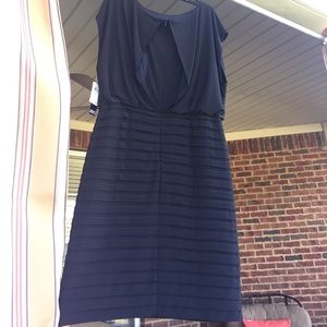 NWT ADRIANNA PAPELL Women's Blouson Dress