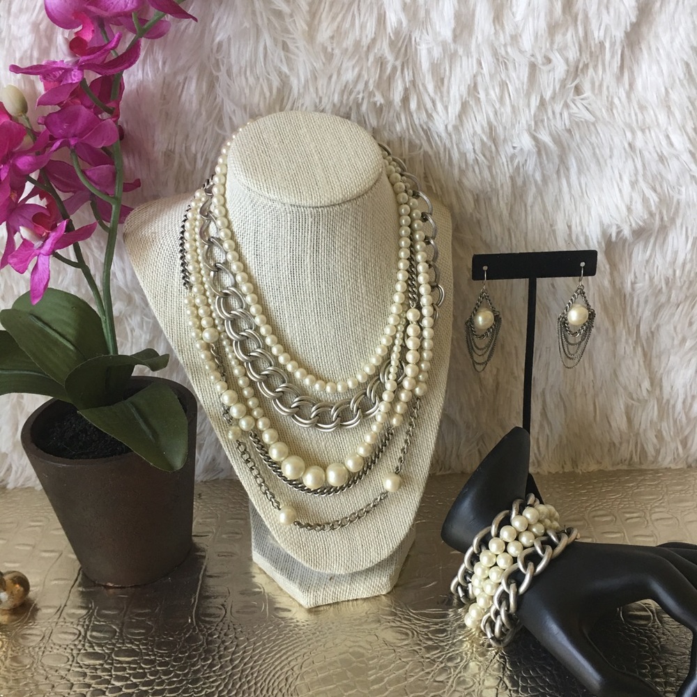 Kenneth Cole Necklace, bracelet, and earrings