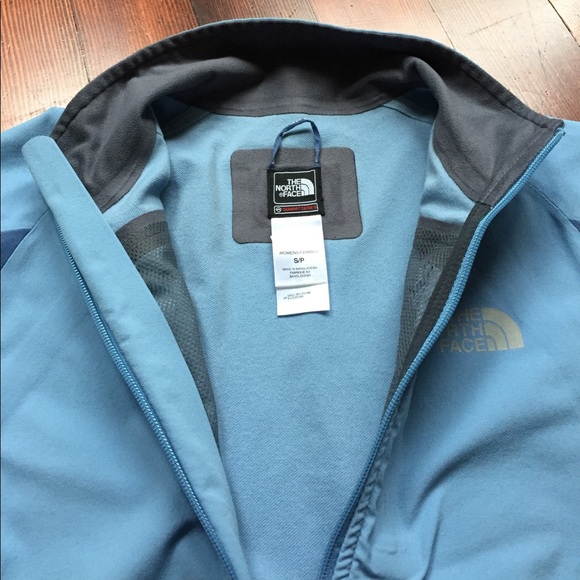 SALE🎉 North Face Summit Series Apex Zip Jacket - Picture 4 of 8