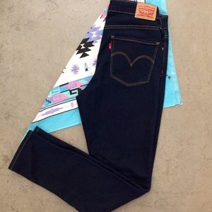 Levi's Women's 721 High Rise Skinny Jeans