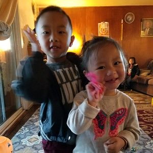 Meet your Posher, Mai lee