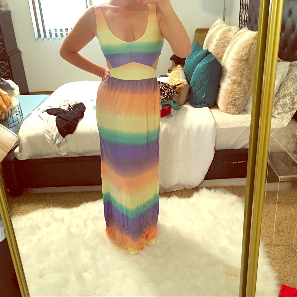Cut out colorful maxi