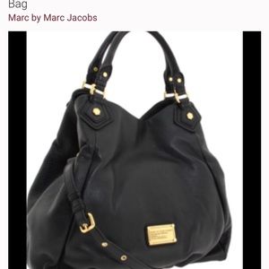 Marc Jacobs classic q Francesca black