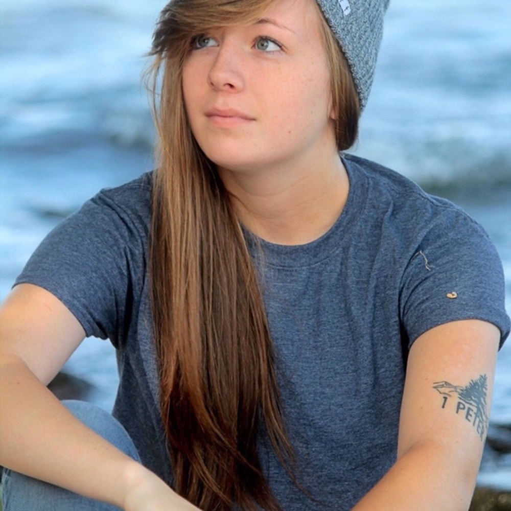 Meet your Posher, Nicole